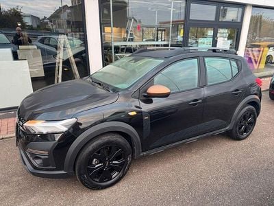 Gebraucht Dacia Sandero Extreme 101 PS (74 kW) 2024 Perlmutt schwarz Kleinwagen