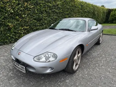 Gebraucht Jaguar XKR S 363 PS (266 kW) 2000 Silber Coupé