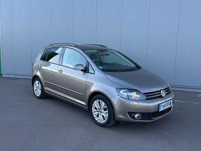 Gebraucht VW Golf Plus Cross Life 86 PS (63 kW) 2013 Braun Van / Kleinbus