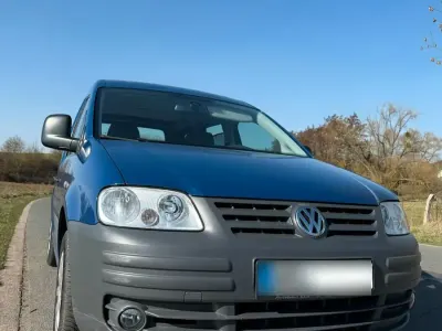 Gebraucht VW Caddy Life 101 PS (74 kW) 2010 Blau Van / Kleinbus