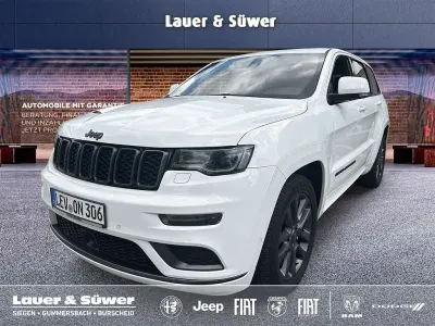 Gebraucht Jeep Grand Cherokee Overland 250 PS (183 kW) 2020 Weiß SUV