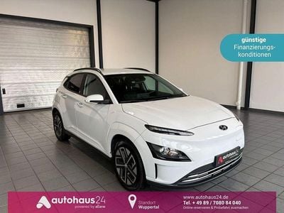 Gebraucht Hyundai Kona 100 kW (136 PS) 2022 Weiß SUV