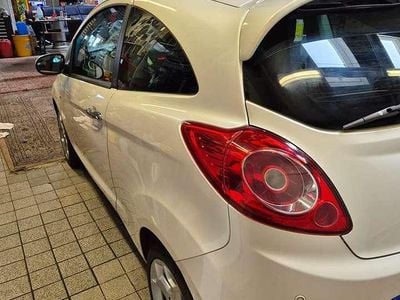 Second-hand Ford Ka Titanium 69 CP (50 kW) 2012 Hatchback