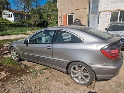 Mercedes C180