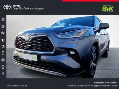 Gebraucht Toyota Highlander Basis 248 PS (182 kW) 2023 Marlingrau metallic SUV