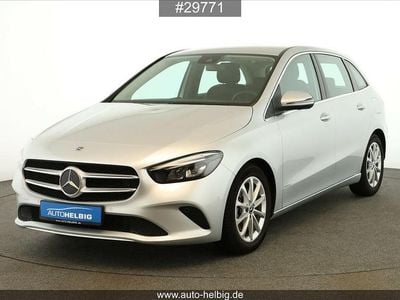 Mercedes B200