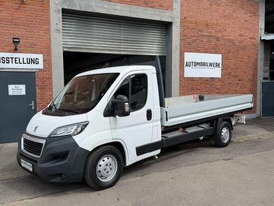 Gebraucht Peugeot Boxer 163 PS (119 kW) 2018 Weiß Van