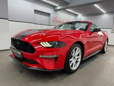 Begagnad Ford Mustang GT Premium 461 HK (339 kW) 2019 Röd Cab