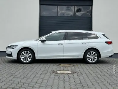 Neu Skoda Superb Selection 150 PS (110 kW) 2026 Kombi