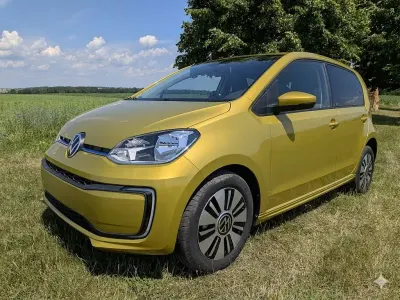 Gebraucht VW e-up! United 61 kW (83 PS) 2021 Gelb Kleinwagen