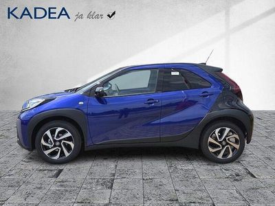 Neu Toyota Aygo Business Edition 72 PS (52 kW) 2025 Juniper blue Kleinwagen
