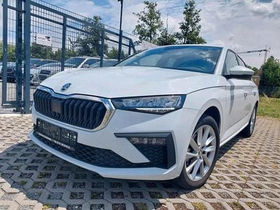 Usata Skoda Scala 116 CV (85 kW) 2024 Bianco Utilitaria