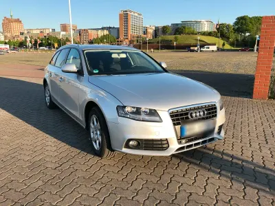 Gebraucht Audi A4 2009 Silber Kombi