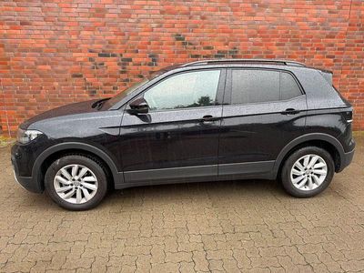 Schwarz Gebraucht 2019 VW T-Cross Life SUV | 16.690 € (Etwas zu teuer)