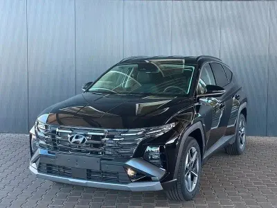 Neu Hyundai Tucson 160 PS (117 kW) 2025 Grau SUV