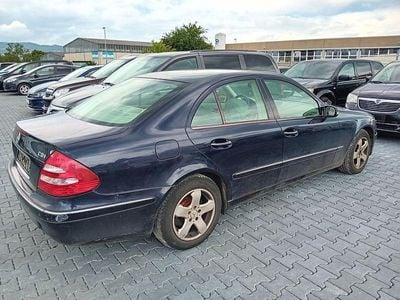 Mercedes E220