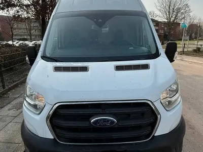 Gebraucht Ford Transit 152 PS (111 kW) 2020 Weiß Van / Kleinbus