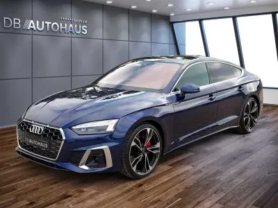 Gebraucht Audi A5 Sportback S-Line 204 PS (150 kW) 2023 Blau Kleinwagen