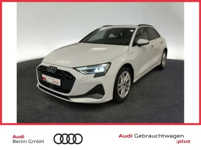 Gebraucht Audi A3 204 PS (150 kW) 2025 Gletscherweiß metallic Limousine