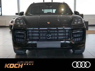 Neu Porsche Cayenne GTS 501 PS (368 kW) 2026 Chromitschwarzmetallic SUV