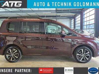 Gebraucht Mercedes T160 Progressive 95 PS (69 kW) 2023 Rubellitrot Van / Kleinbus