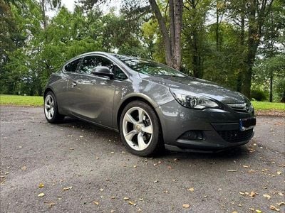 Opel Astra GTC