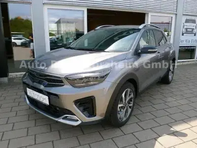Neu Kia Stonic GT-Line 101 PS (74 kW) 2025 Weiß SUV