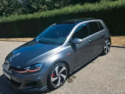 Gebraucht VW Golf VII GTI 245 PS (180 kW) 2019 Grau Kombi