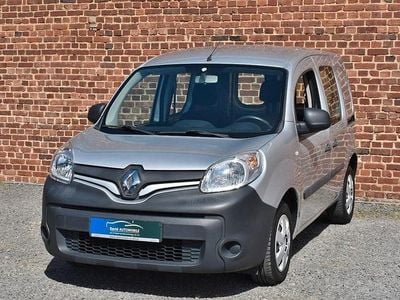 Begagnad Renault Kangoo 114 HK (83 kW) 2015 Grå Minibuss