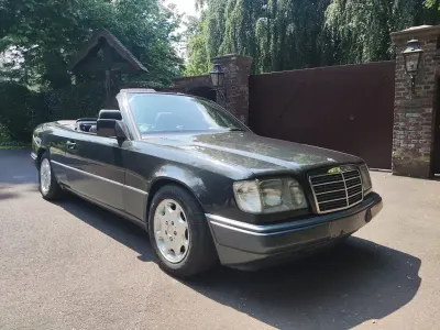 Brugt Mercedes E220 150 HK (110 kW) 1995 Sort Cabriolet