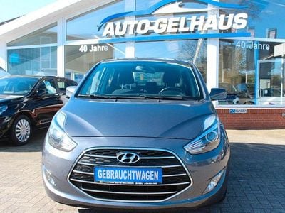 Usata Hyundai ix20 Trend 125 CV (91 kW) 2017 Grigio Utilitaria
