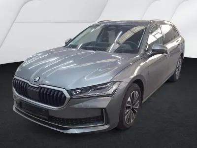 Gebraucht Skoda Superb Selection 150 PS (110 kW) 2025 Graphitegrau metallic Kombi