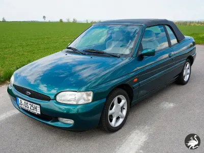 Gebraucht Ford Escort Cabriolet 105 PS (77 kW) 1995 Grün Cabrio