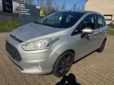 Używany Ford B-MAX Trend 101 KM (74 kW) 2014 Srebrny Minivan