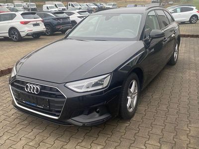 Gebraucht Audi A4 Basis 136 PS (100 kW) 2020 Schwarz Kombi