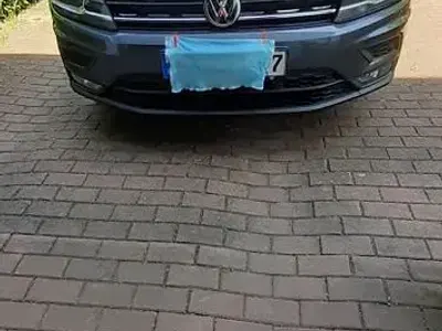 Gebraucht VW Tiguan Join 150 PS (110 kW) 2019 Grau SUV