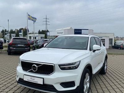 Usata Volvo XC40 Momentum 156 CV (114 kW) 2018 Bianco SUV