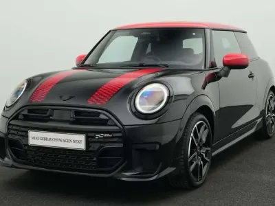 Gebraucht Mini John Cooper Works 204 PS (150 kW) 2024 Schwarz Kleinwagen