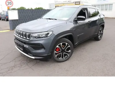 Gebraucht Jeep Compass Limited 131 PS (96 kW) 2023 Grau SUV