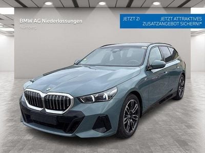 Gebraucht BMW 520 M Sport 197 PS (144 kW) 2025 Grün Kombi