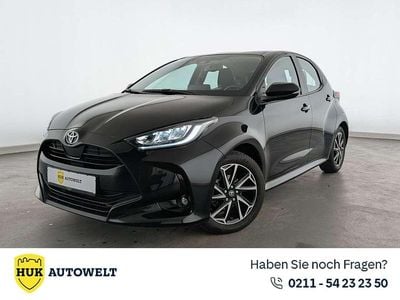 Gebraucht Toyota Yaris Team 125 PS (91 kW) 2020 Schwarz Kleinwagen