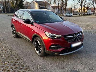 Second-hand Opel Grandland X Ultimate 131 CP (96 kW) 2019 Roșu SUV