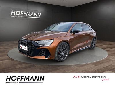 Gebraucht Audi RS3 Sport 400 PS (294 kW) 2025 Braun Limousine