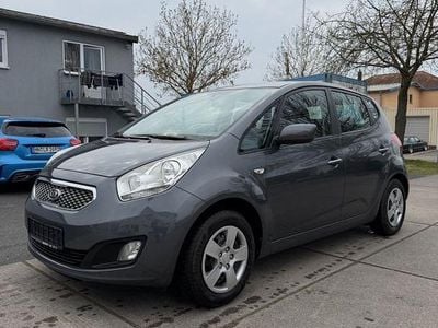 Gebraucht Kia Venga Vision 90 PS (66 kW) 2011 Grau Kleinwagen