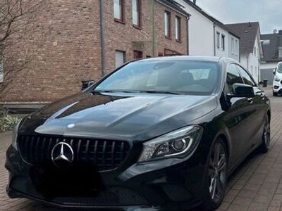 gebraucht Mercedes CLA220 Coupé AMG line Vollausstattung