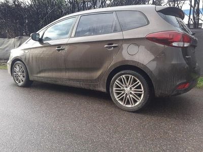 Gebraucht Kia Carens DREAM-TEAM Edition 141 PS (103 kW) 2017 Schwarz Van / Kleinbus