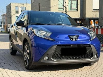 Gebraucht Toyota Aygo X Pulse 72 PS (52 kW) 2023 Blau SUV