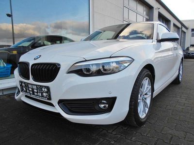Weiß Gebraucht 2020 BMW 218 | 16.999 € (Guter Preis)