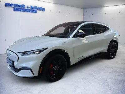 Gebraucht Ford Mustang Mach-E Premium 258 kW (351 PS) 2023 Weiß SUV