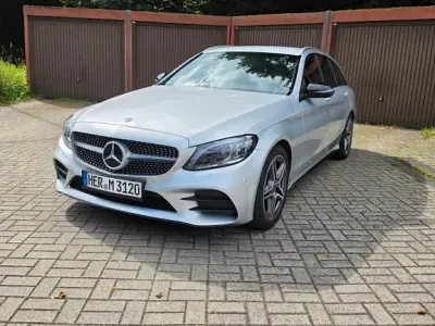Gebraucht Mercedes C200 AMG line 184 PS (135 kW) 2019 Silber Limousine